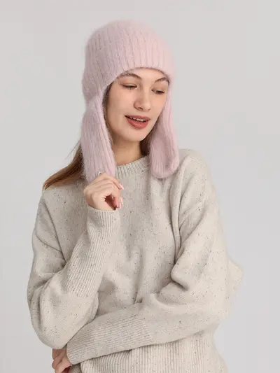 Шапка-ушанка розового цвета